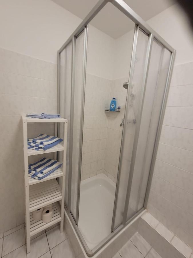 Waldemar-Appartement Росток Екстериор снимка